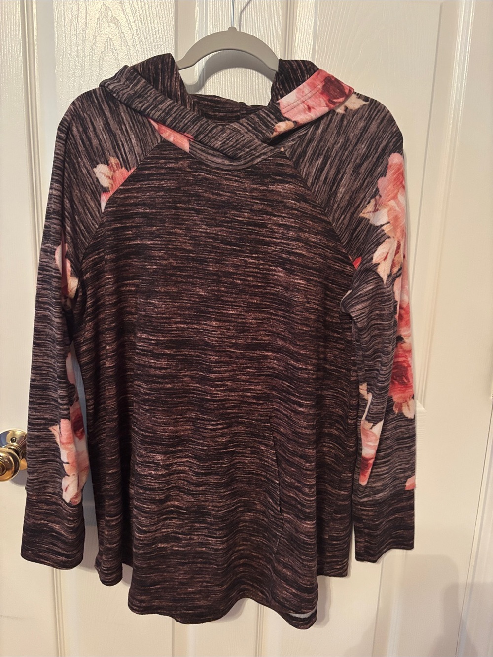 Women's LuLaRoe Amber Hoodie Black and Brown with Floral Accents